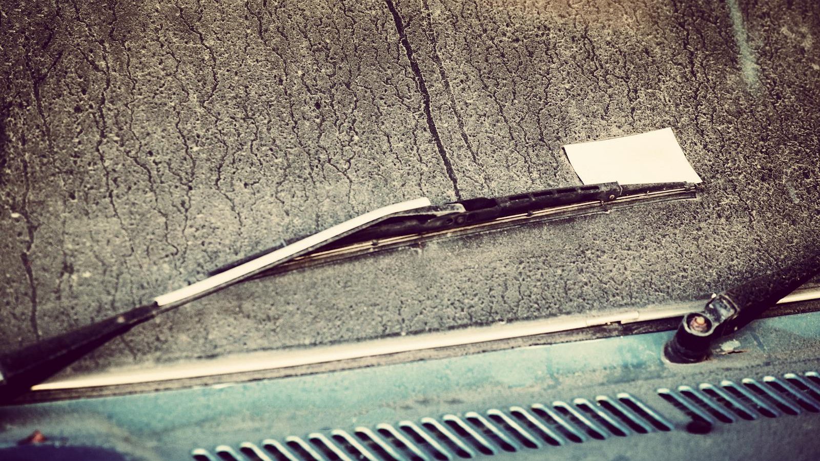 Windshield Repair vs. Replace: Honest Decision Guide